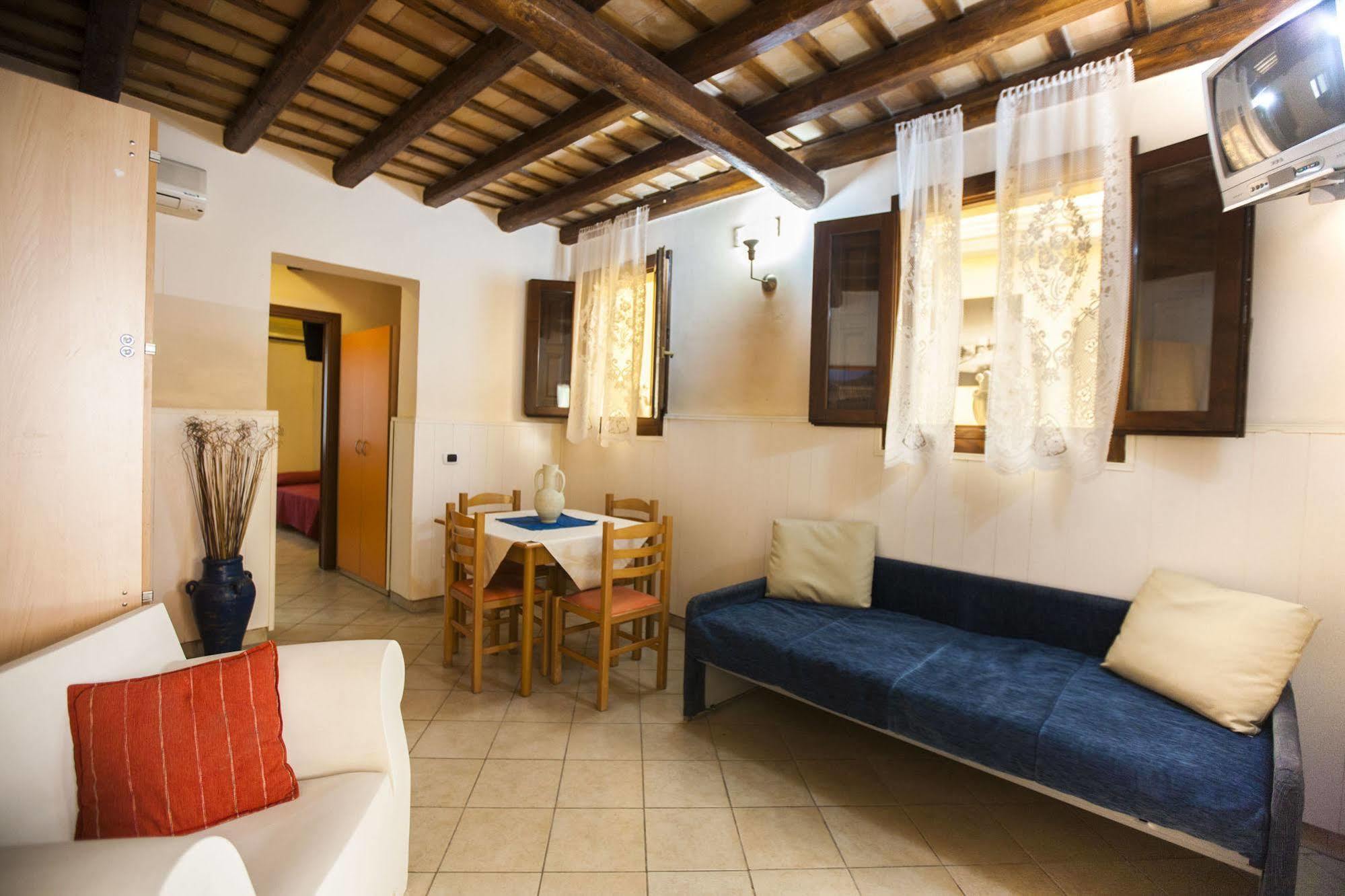 Aparthotel Cortile Merce Trapani